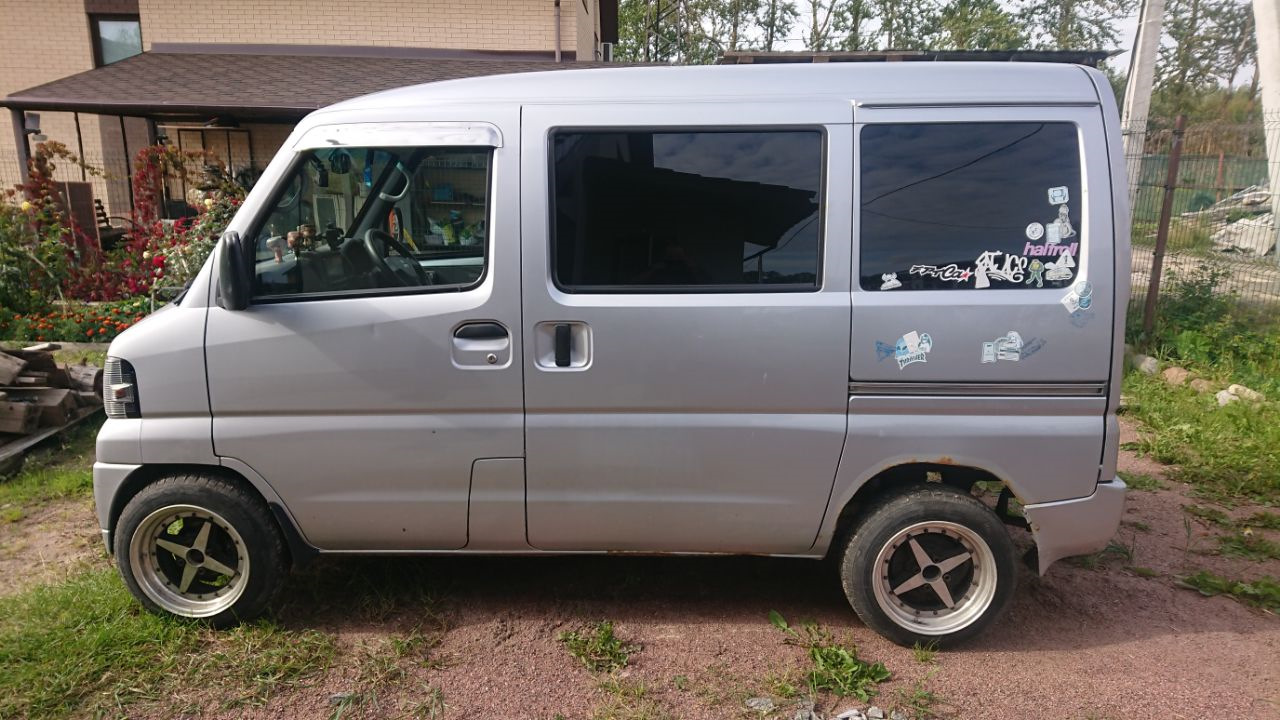 Mitsubishi Minicab Bravo