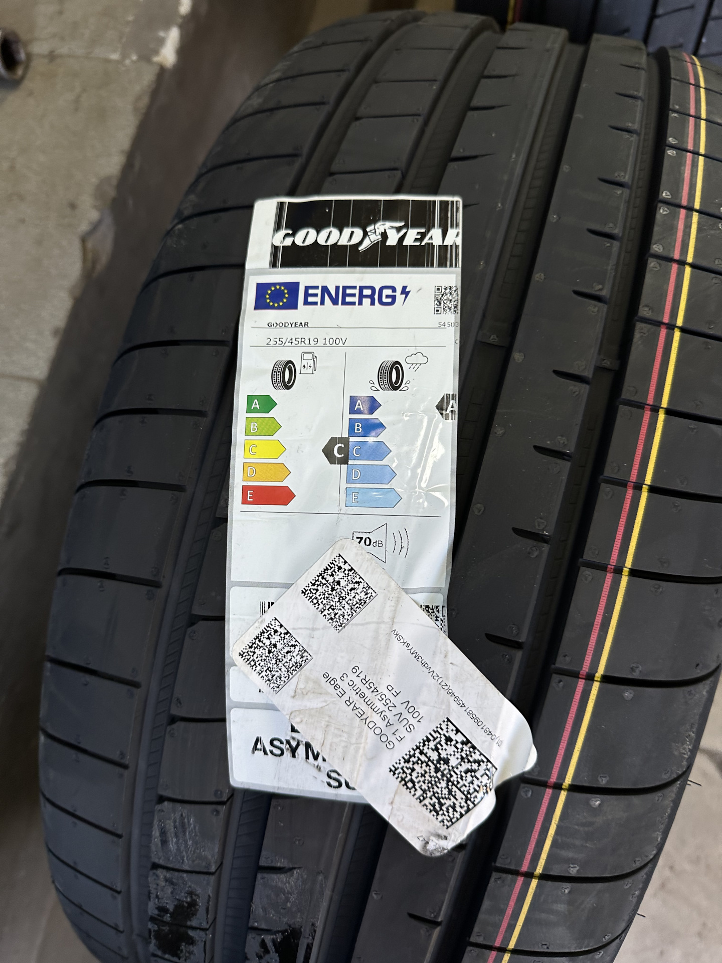 GOODYEAR Eagle F1 Asymmetric 3 SUV 255/45 R19 — Volkswagen Tiguan (2G ...