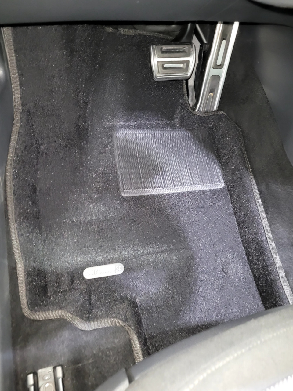 Водительский — Skoda Yeti