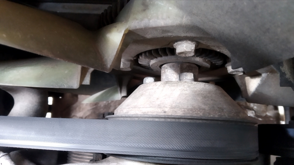 Замена вискомуфты и промывка системы охлаждения — УАЗ Pickup, 2,7 л ...