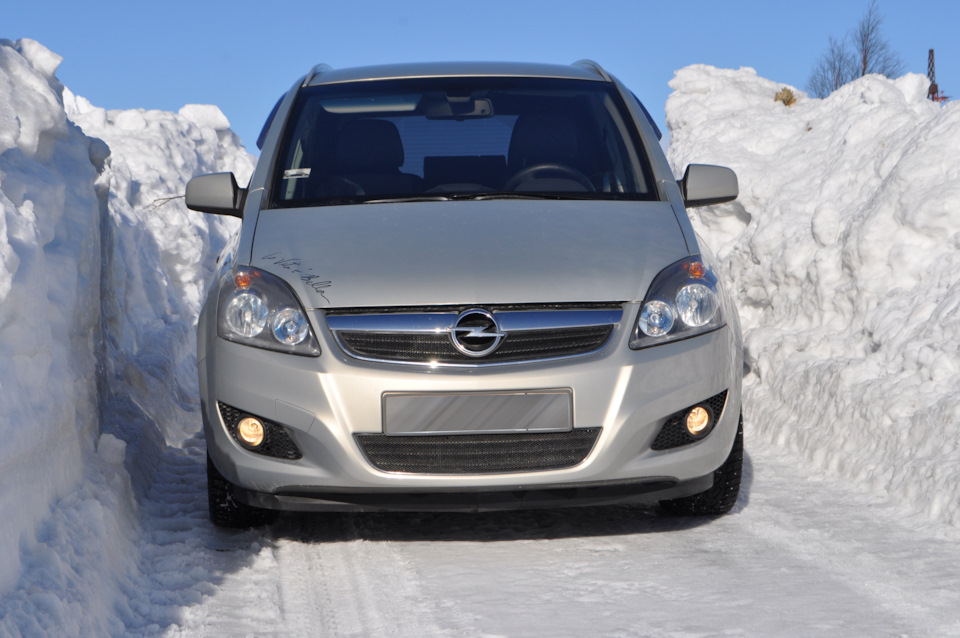 Фото в бортжурнале Opel Zafira B