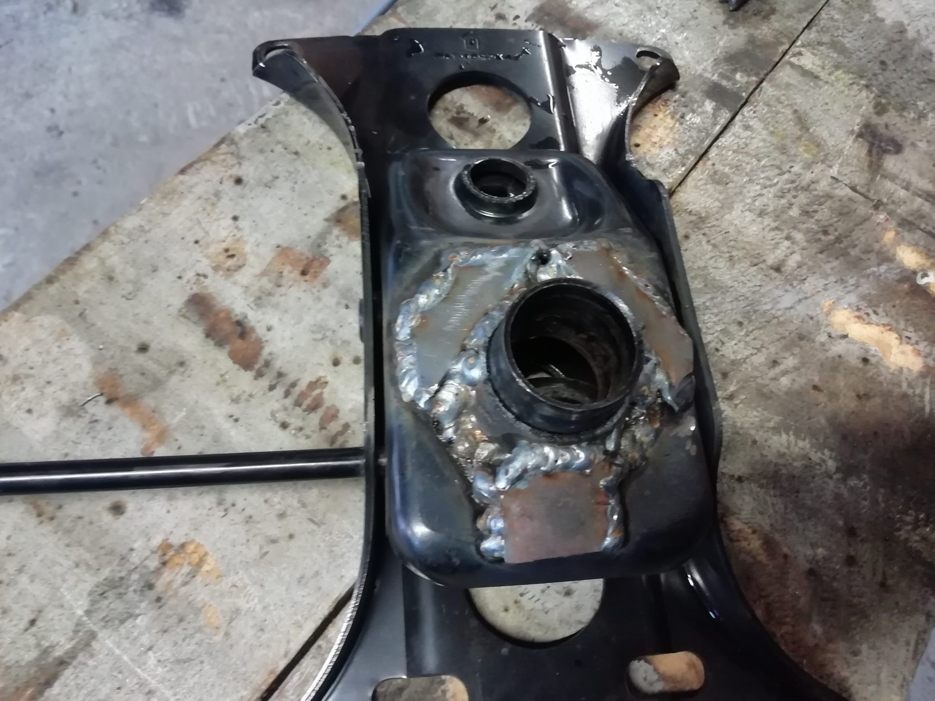 Икеевское кресло сломалось. — Сообщество «Сделай Сам» на DRIVE2