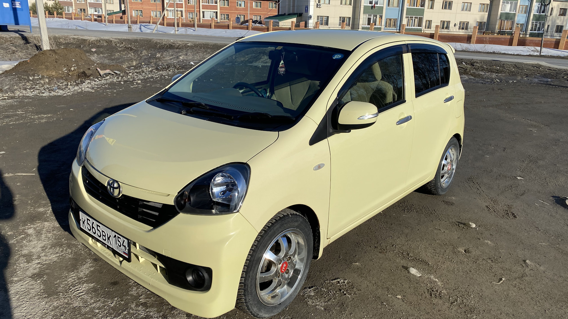 Daihatsu Mira e:S (1G) 0.7 бензиновый 2014 | на DRIVE2