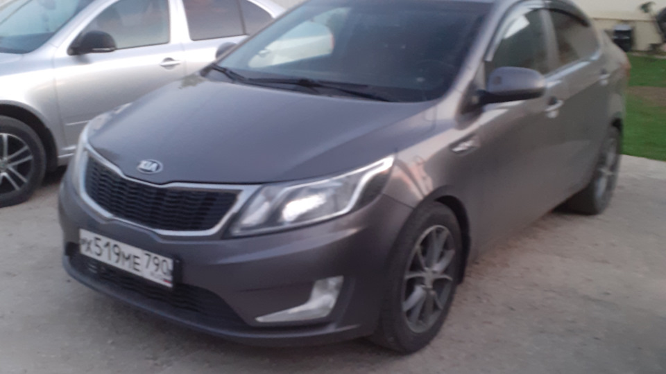 Греются задние диски тормозные — KIA Rio (3G), 1,6 л, 2014 года ...