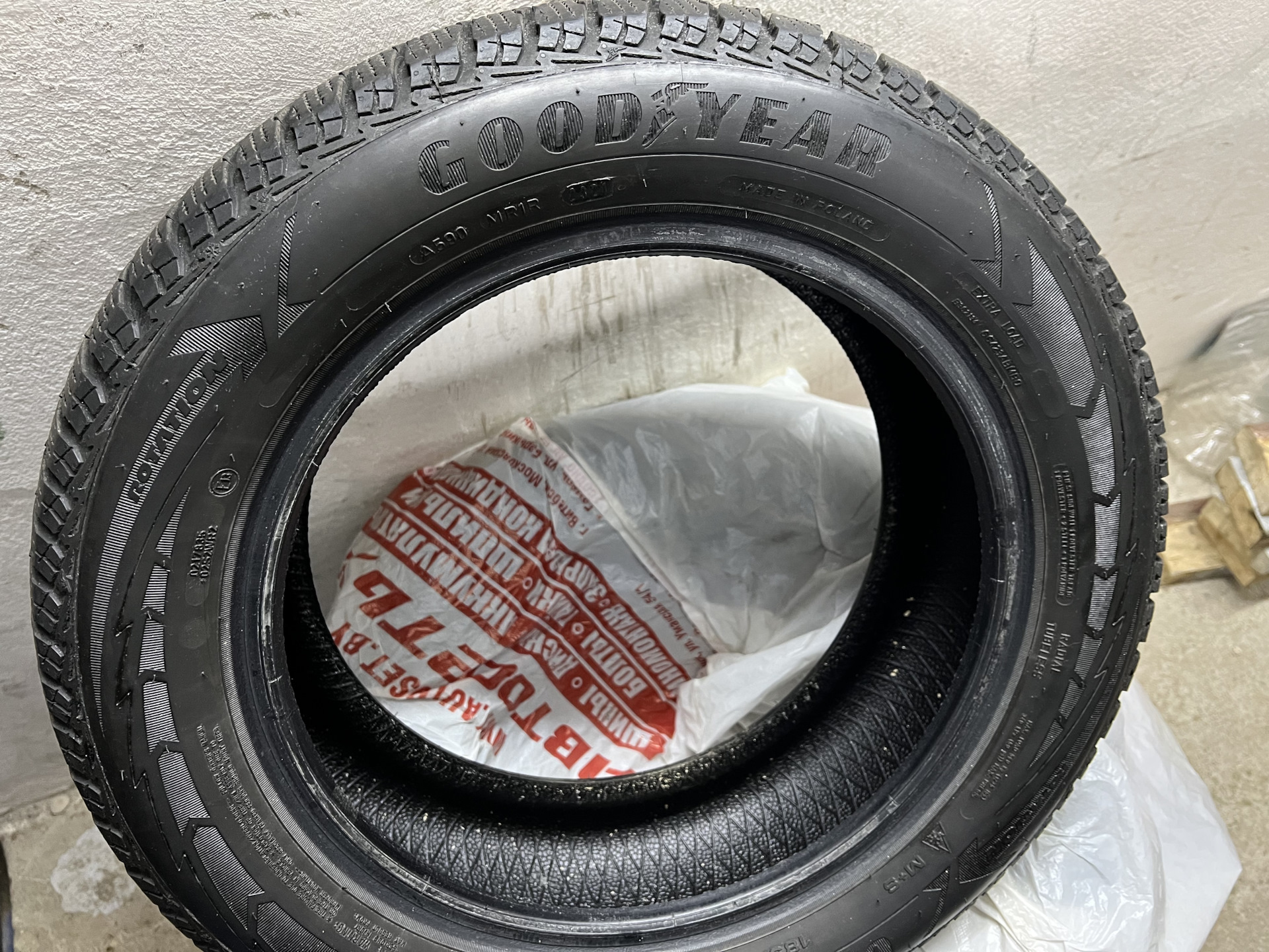 Покупка зимних шин Goodyear ultragrip ice 2 185/60 r15 — Volkswagen ...