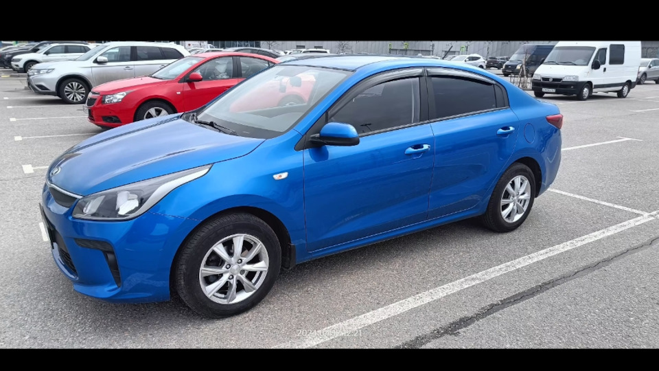 KIA Rio sky color