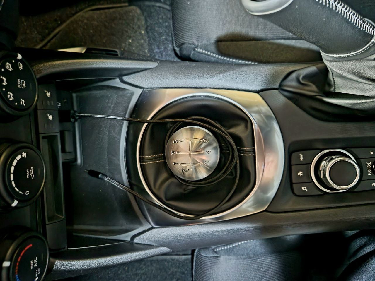 Raceseng Slammer Shift Knob Brush — Mazda MX5/Miata (ND), 2 л, 2022