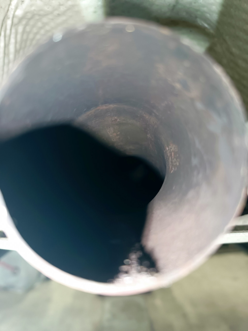 Запердела Джетта или замена двойного хомута выхлоной системы ...