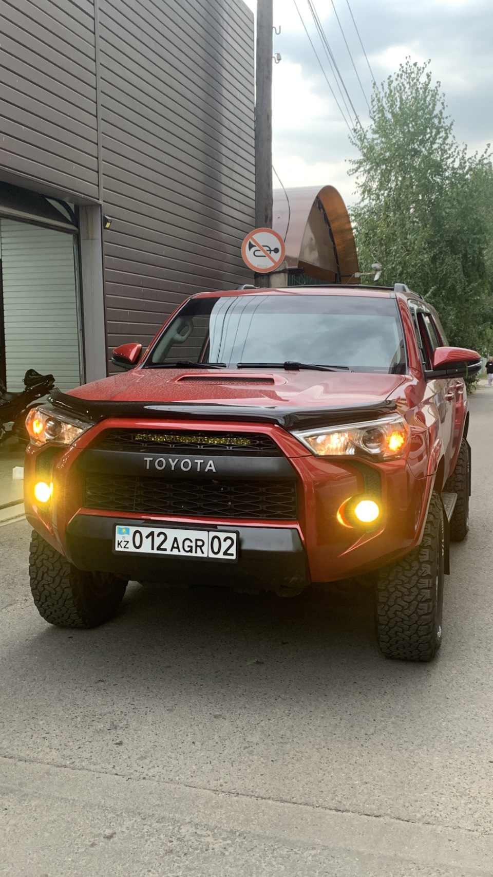 19. Правильный свет или американцы все слепые — Toyota 4Runner (V), 4 л,  2019 года | тюнинг | DRIVE2