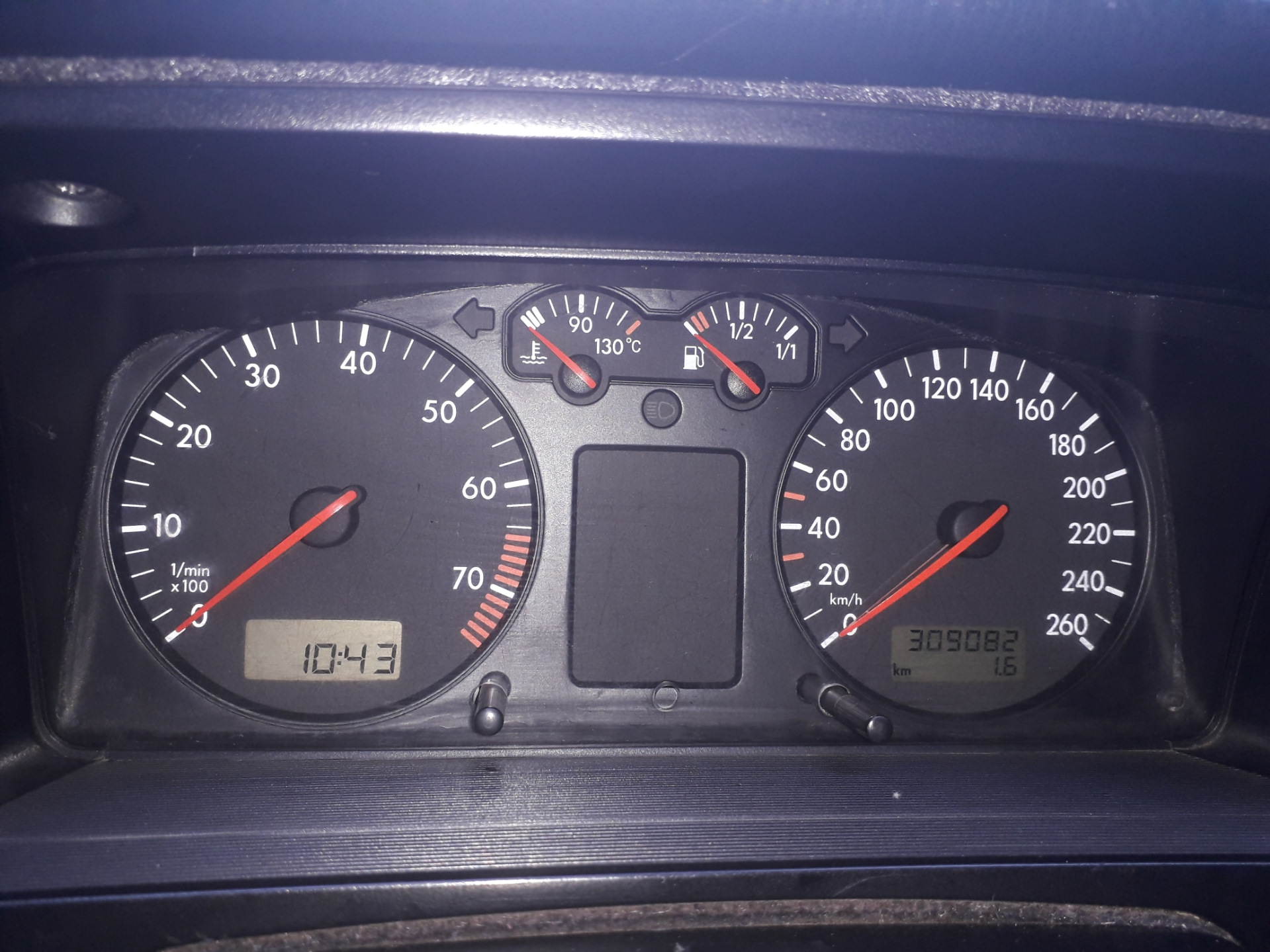 Приборка passat b5 — Volkswagen Passat Variant (B3), 1,8 л, 1991 года ...