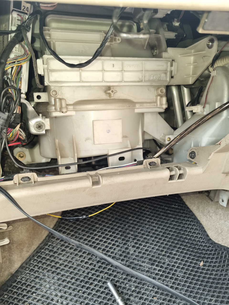 Фото в бортжурнале Toyota Premio (T240)