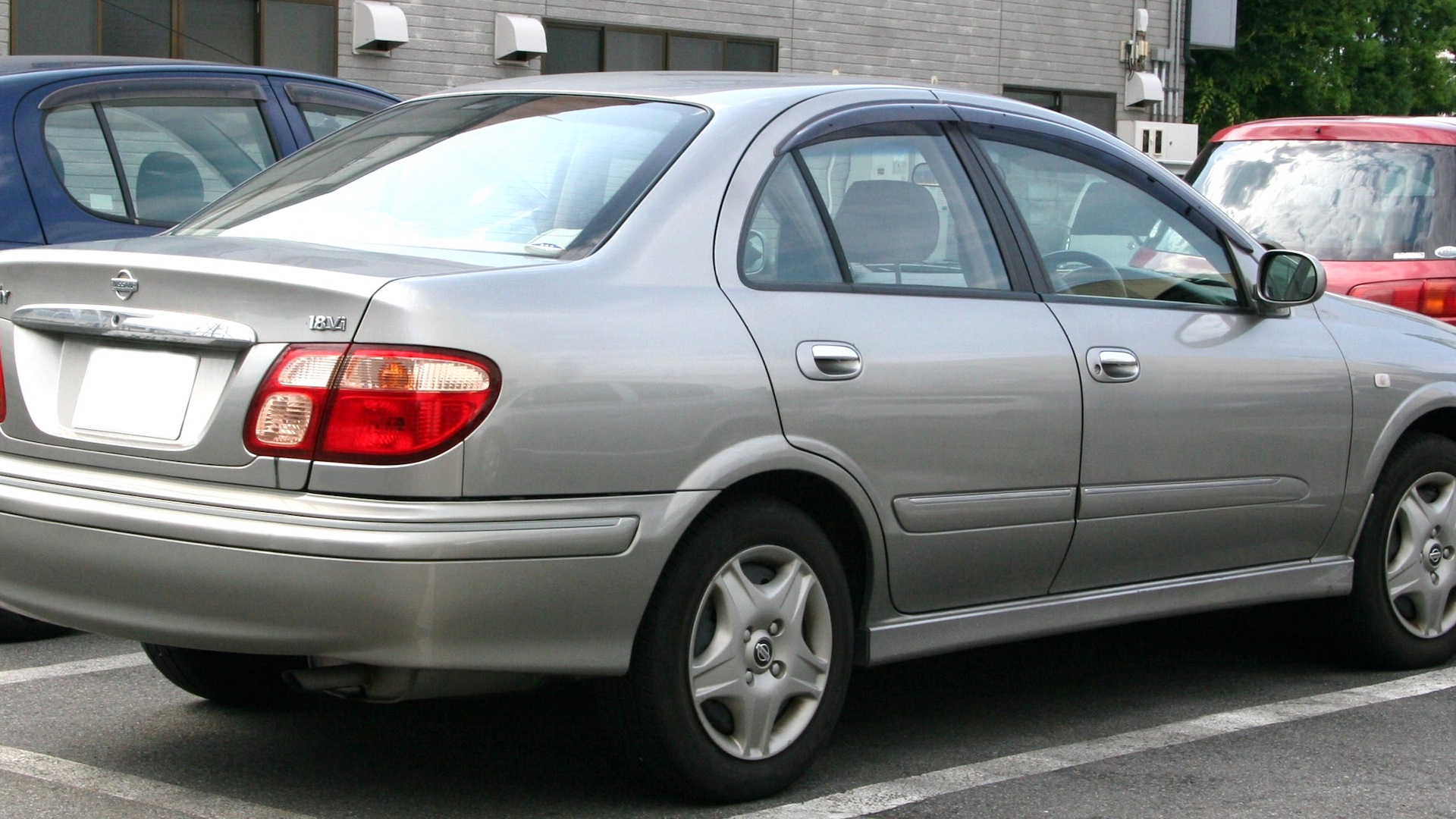 Nissan Bluebird Sylphy 2000-2005