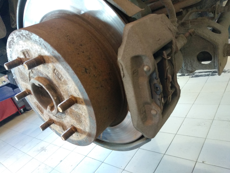 Суппорт паджеро спорт. Тюнинг задних тормозов Паджеро 2.