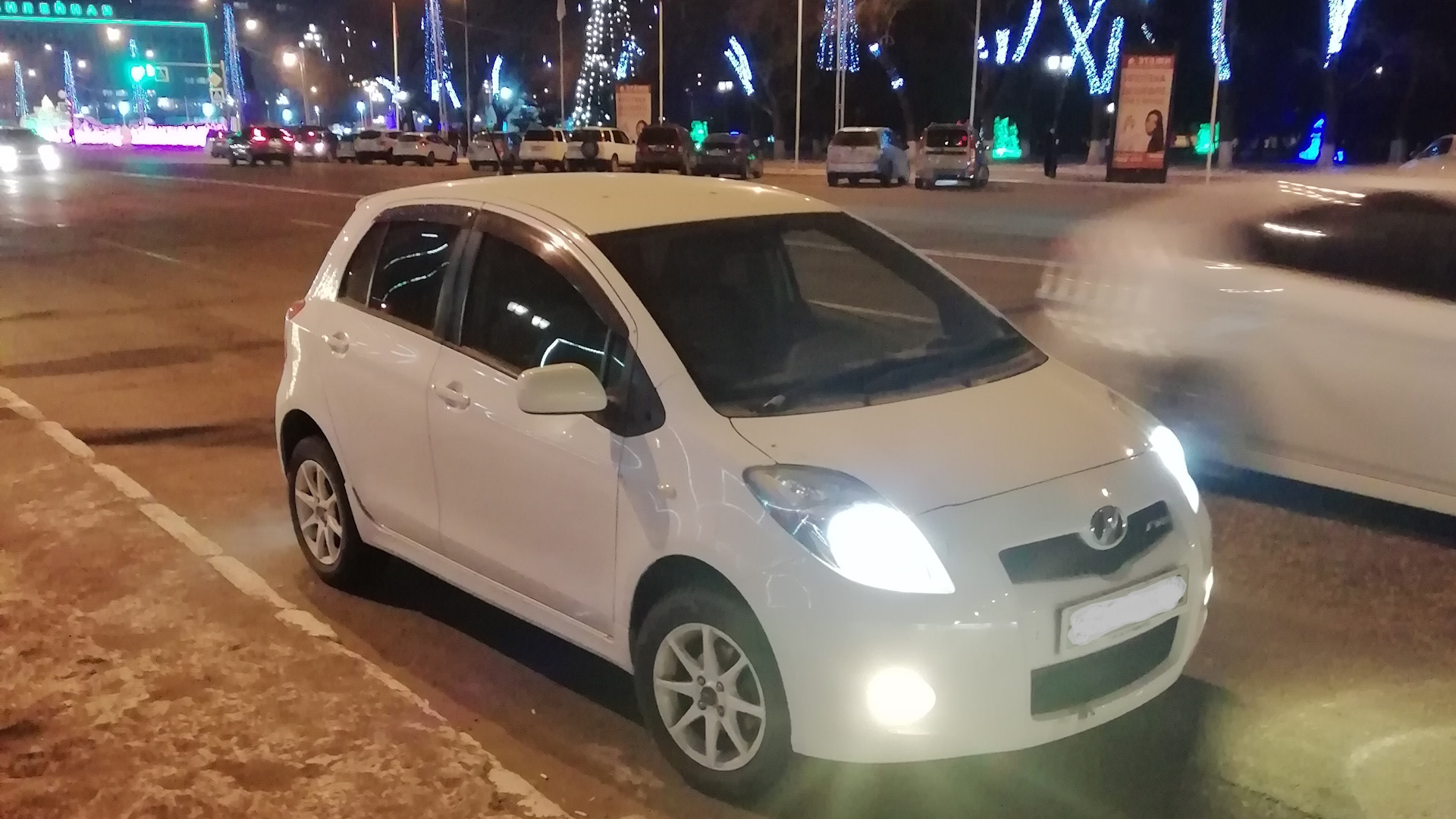 Витц 4 вд. Тойота Витц 2006 года. Тойота Витц 4wd.
