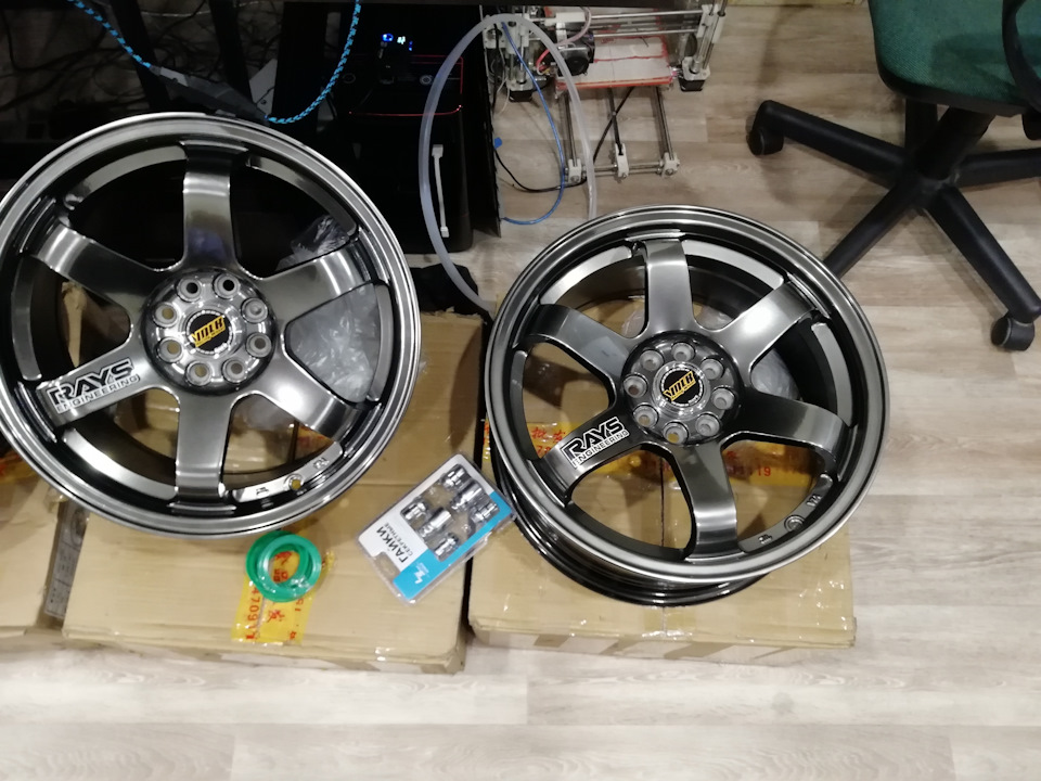 Диски rays 16. Rays te37 r16. rays te37 r16 7j. rays te37 реплика. work rays te37 r17 реплика.