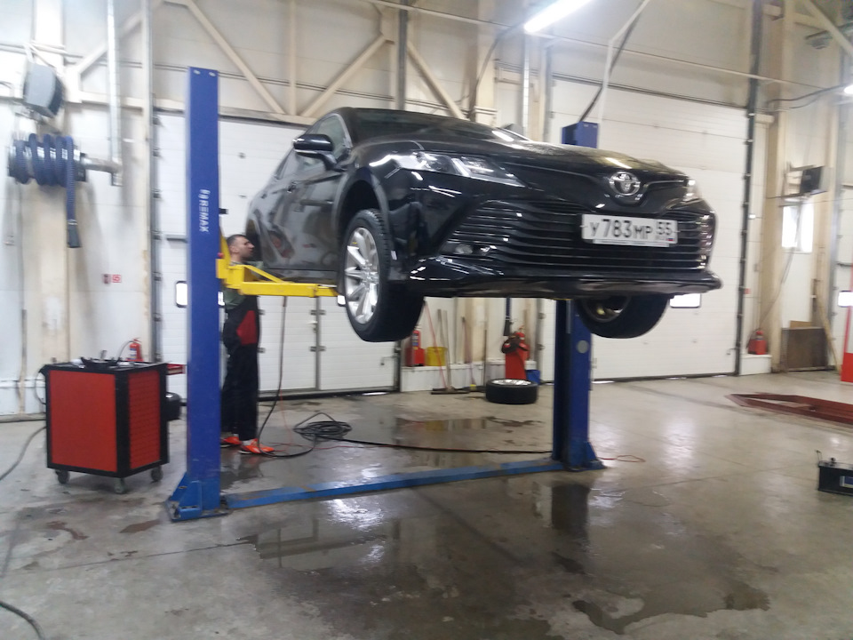 Фото в бортжурнале Toyota Camry (XV70)