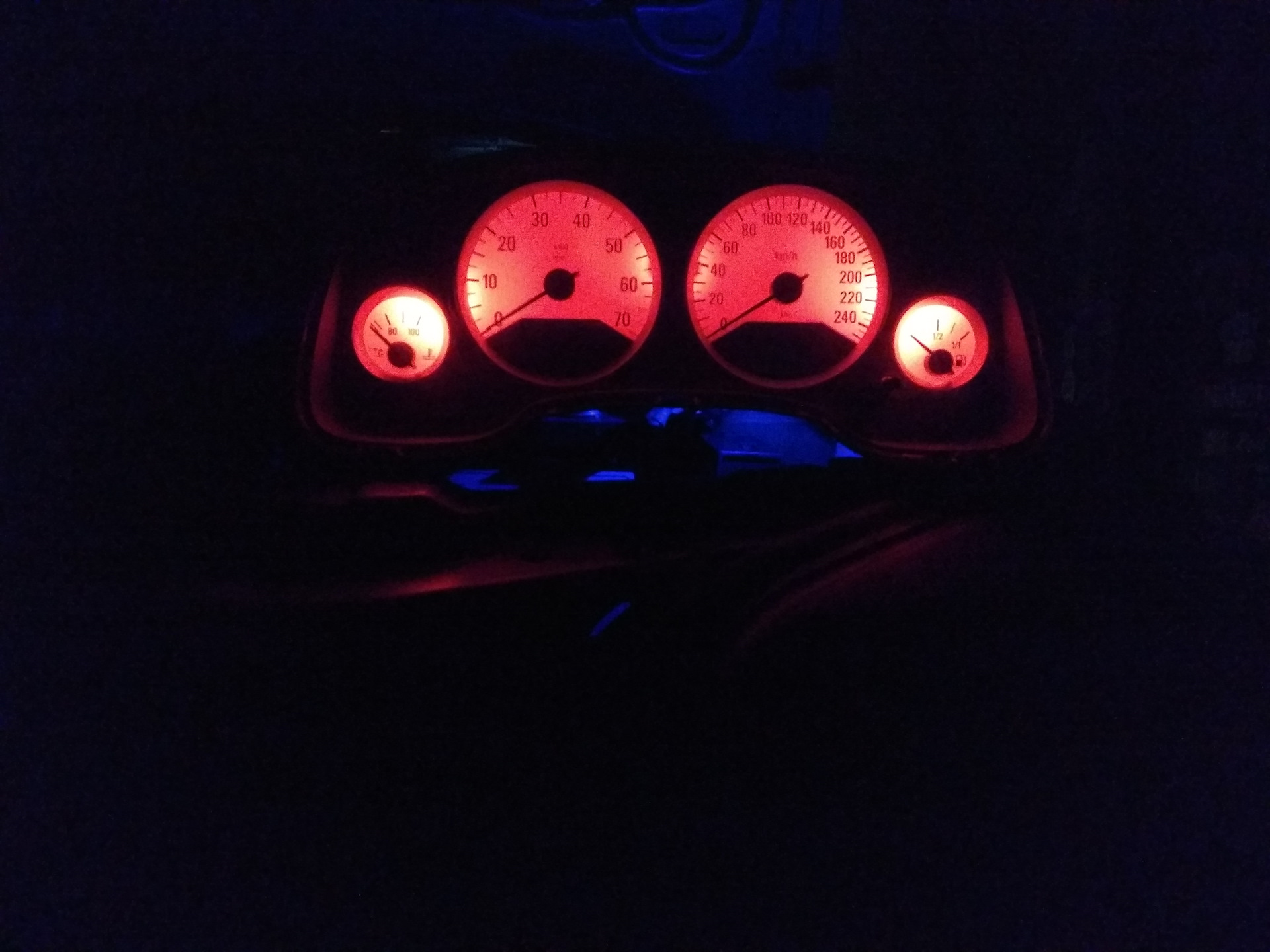 Подсветка опель вектра б. Лампы в панель приборов для автомобилей Opel Astra g. Подсветка приборки Ниссан Пульсар.