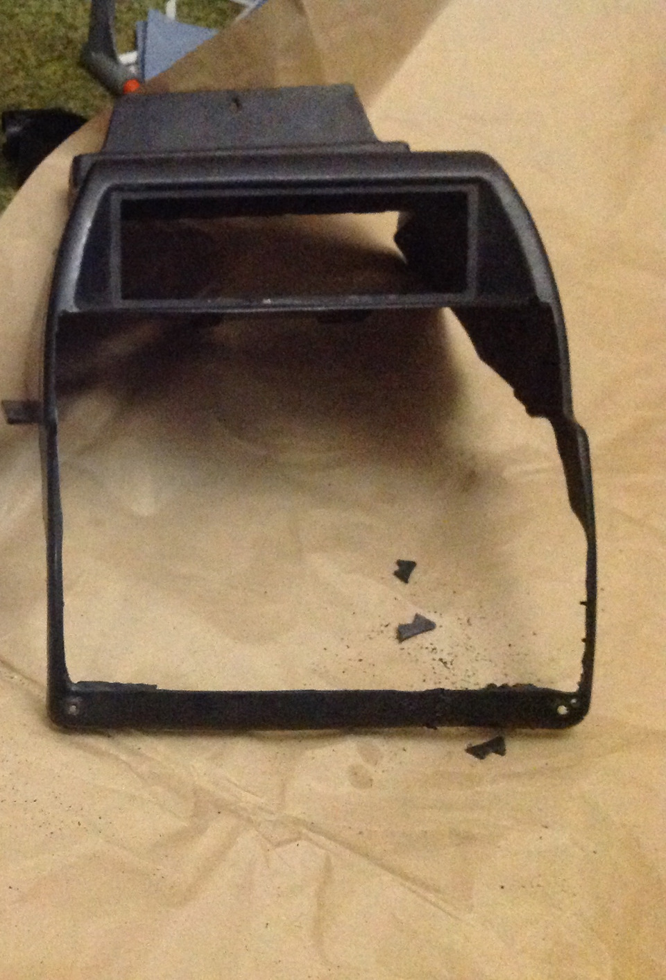 Замена тормозных колодок и передних дисков — Hyundai Tucson (TL), 2 л ...