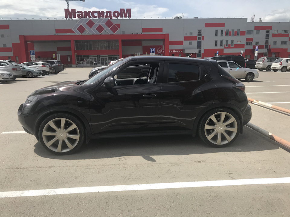 Nissan Juke r20