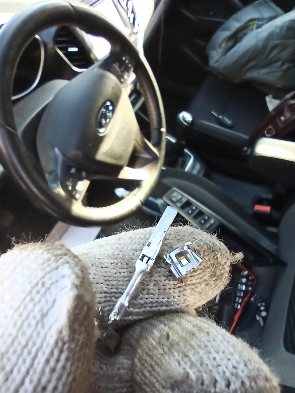 Обновил диски, реснички на фары, чистка моторчика печки, установка ...