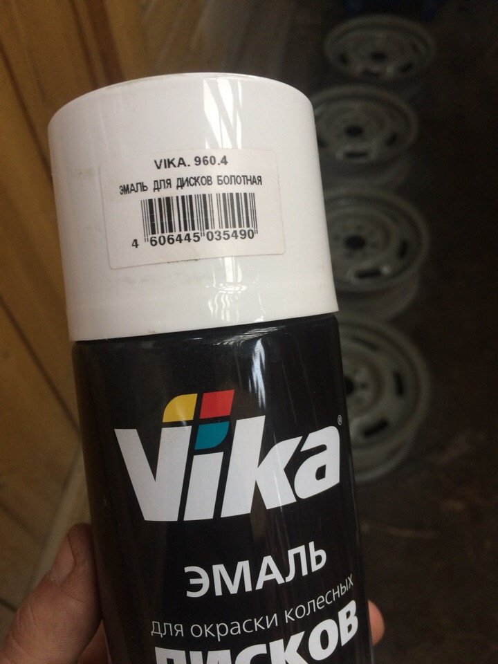 Код болотного. Эмаль для дисков Vika Болотная 960.4. Эмаль Vika для дисков темно-Болотная. Эмаль для дисков Болотная 960.4. Краска Vika Болотная.