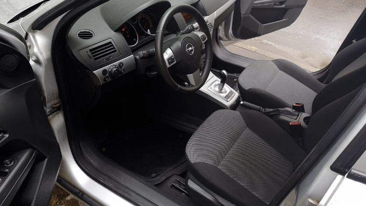 Появились щелчки при вращении руля налево — Opel Astra H, 1,6 л, 2010 ...