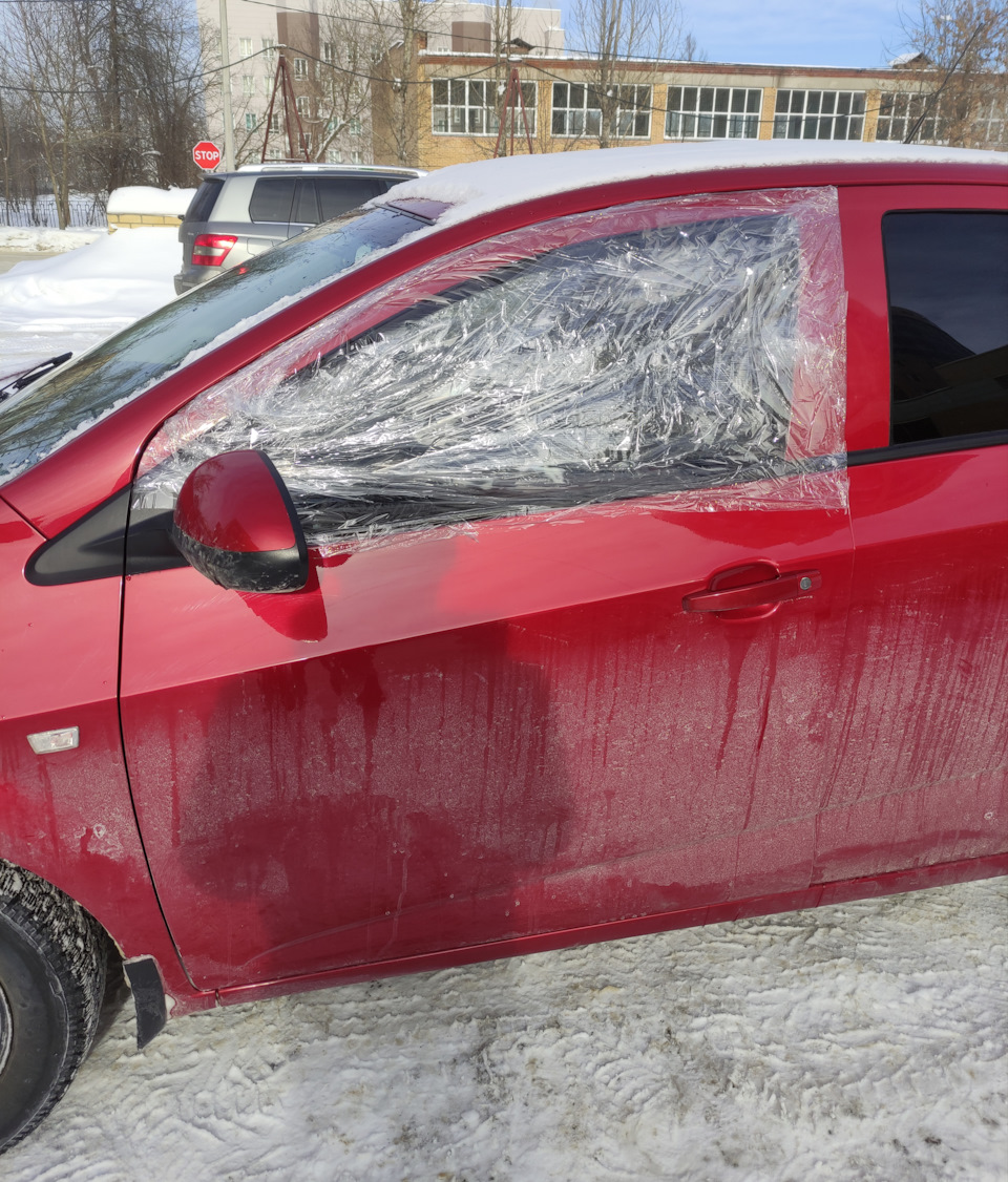 Разбили стекло или лопнуло от мороза — Chevrolet Aveo Sedan (2G), 1,6 л,  2012 года | другое | DRIVE2