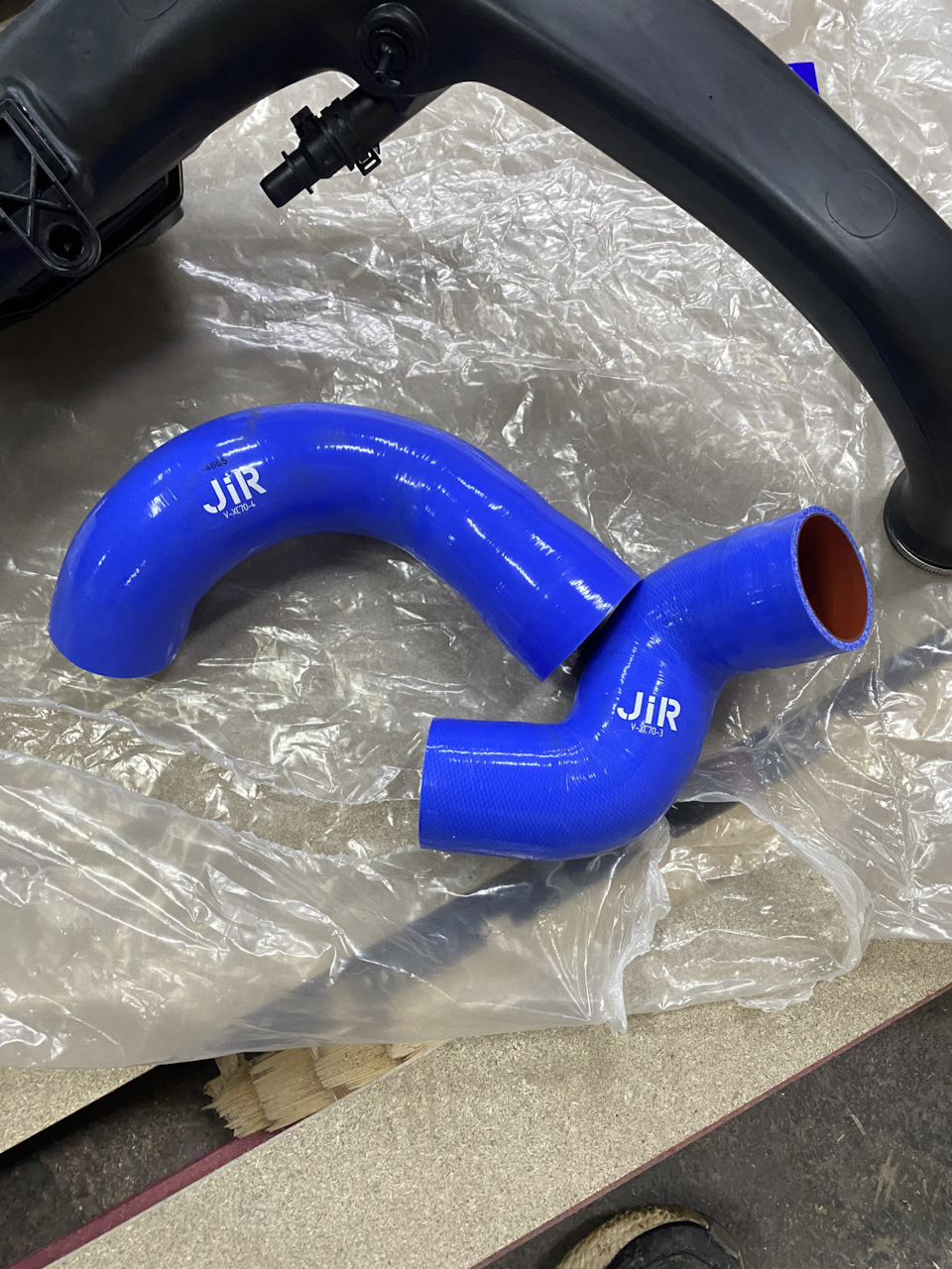 Патрубки интеркулера JiR Silicone — Volvo XC60 (1G), 2,4 л, 2012 года ...