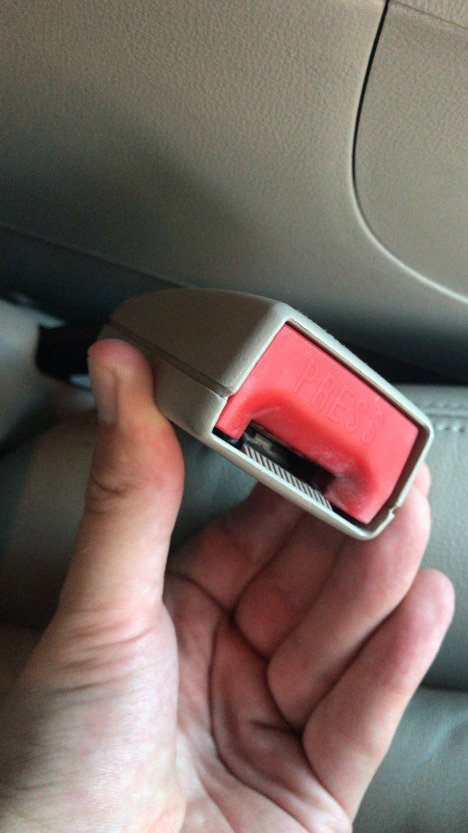 Пищит ремень даже когда пристегнут sonata nf — Hyundai Sonata V (NF), 2 ...