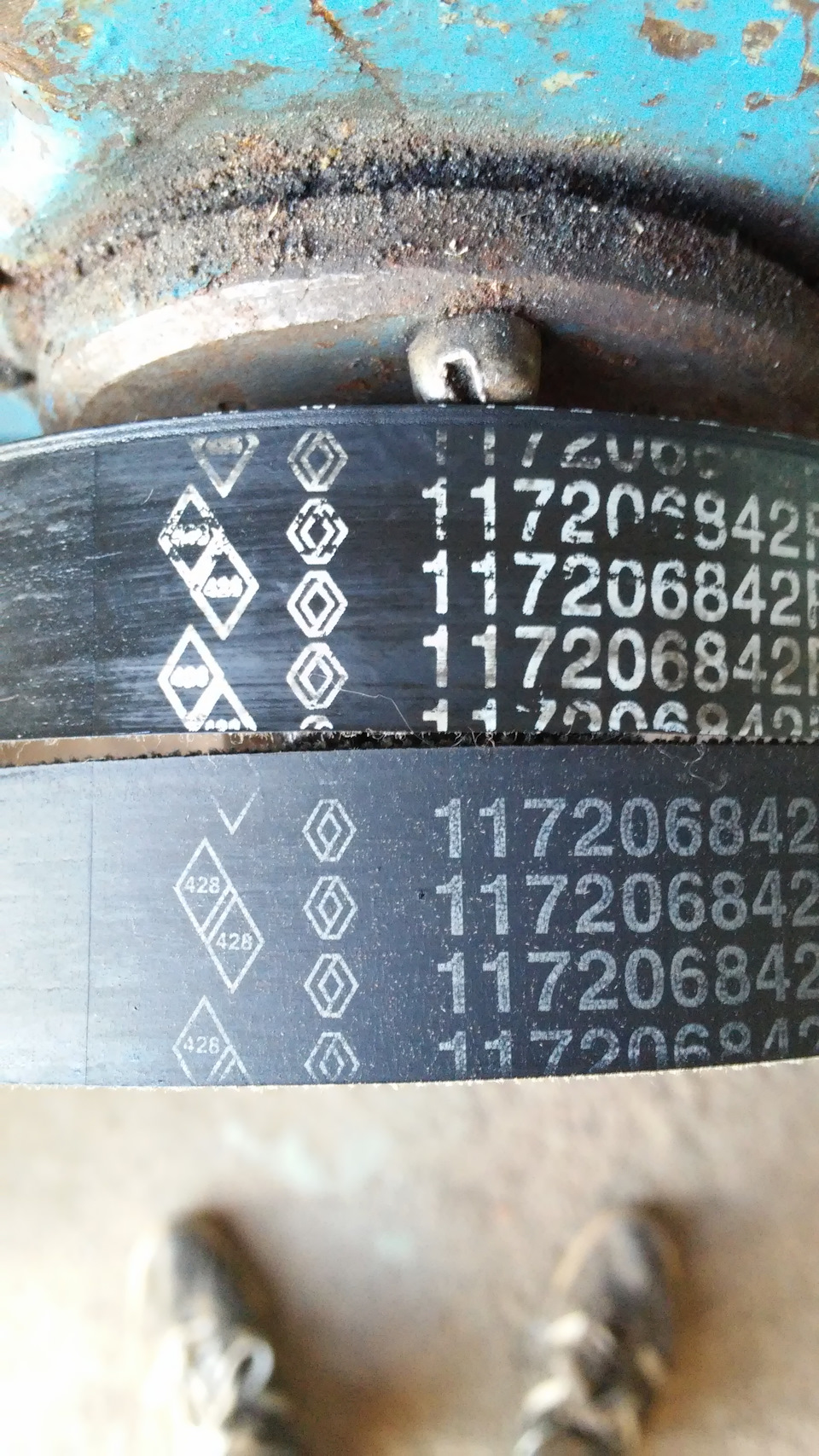 Не все ремни одинаково хороши. Подделка ремень Renault. — Renault Logan ...