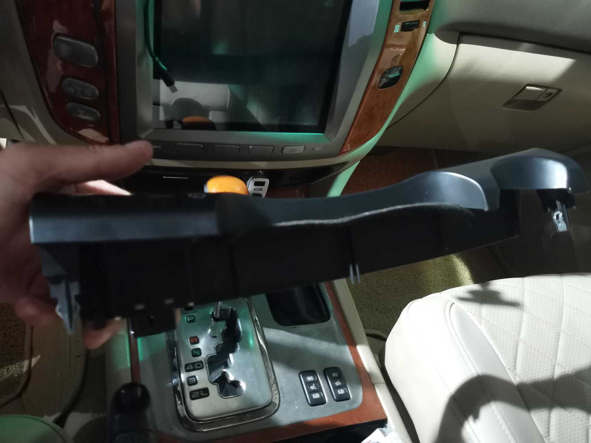 Устранение люфта рулевой колонки. — Lexus LX (UZJ100), 4,7 л, 2004 года ...