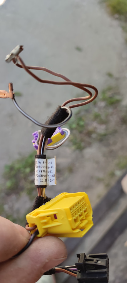 Жгут для мультируля на Skoda Fabia Mk2, Skoda Fabia RS Mk2, Skoda Rapid ...