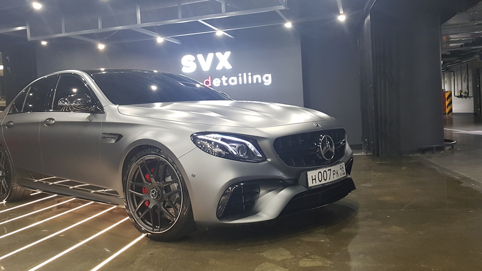 Mercedes-Benz E 63 AMG