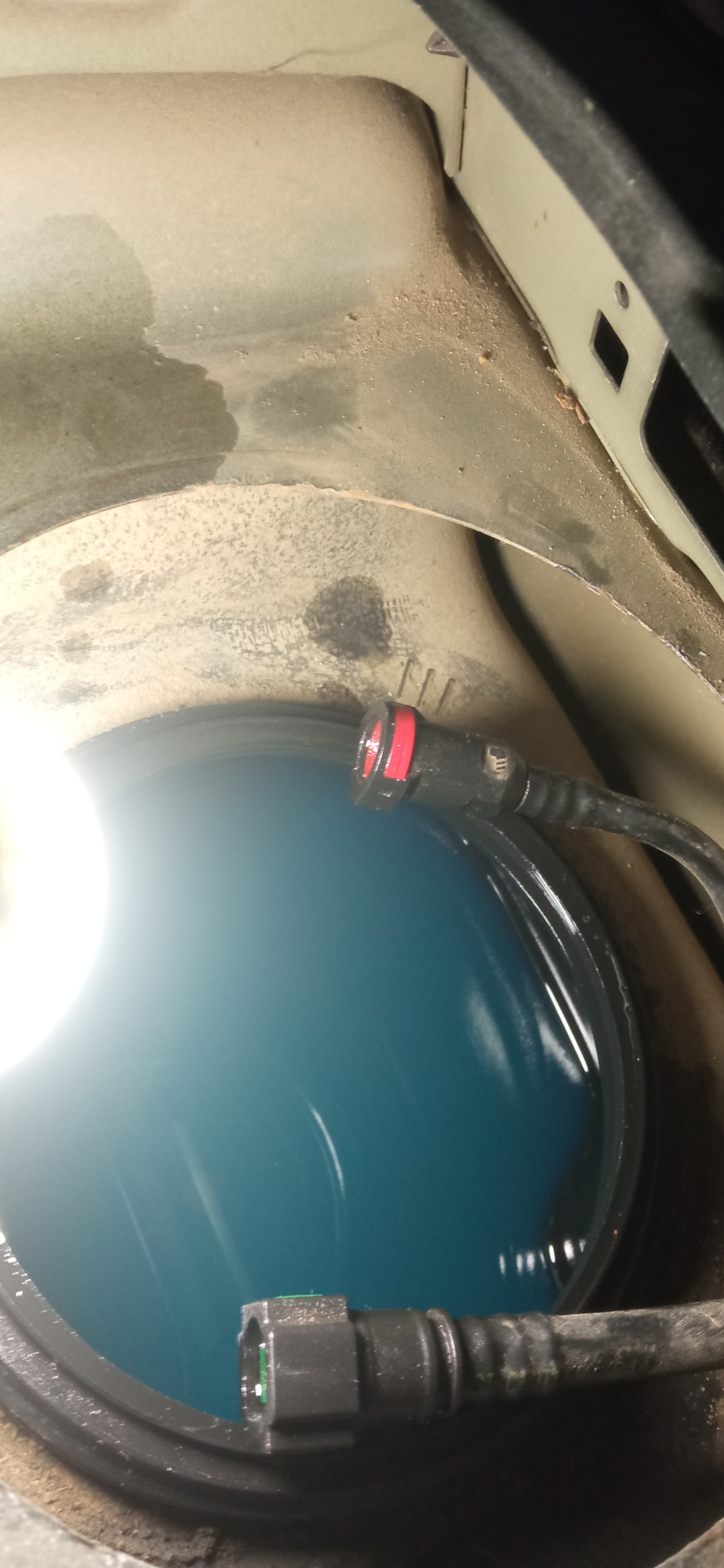 Чистка заборника в баке. — Renault Scenic II, 1,9 л, 2004 года | своими ...