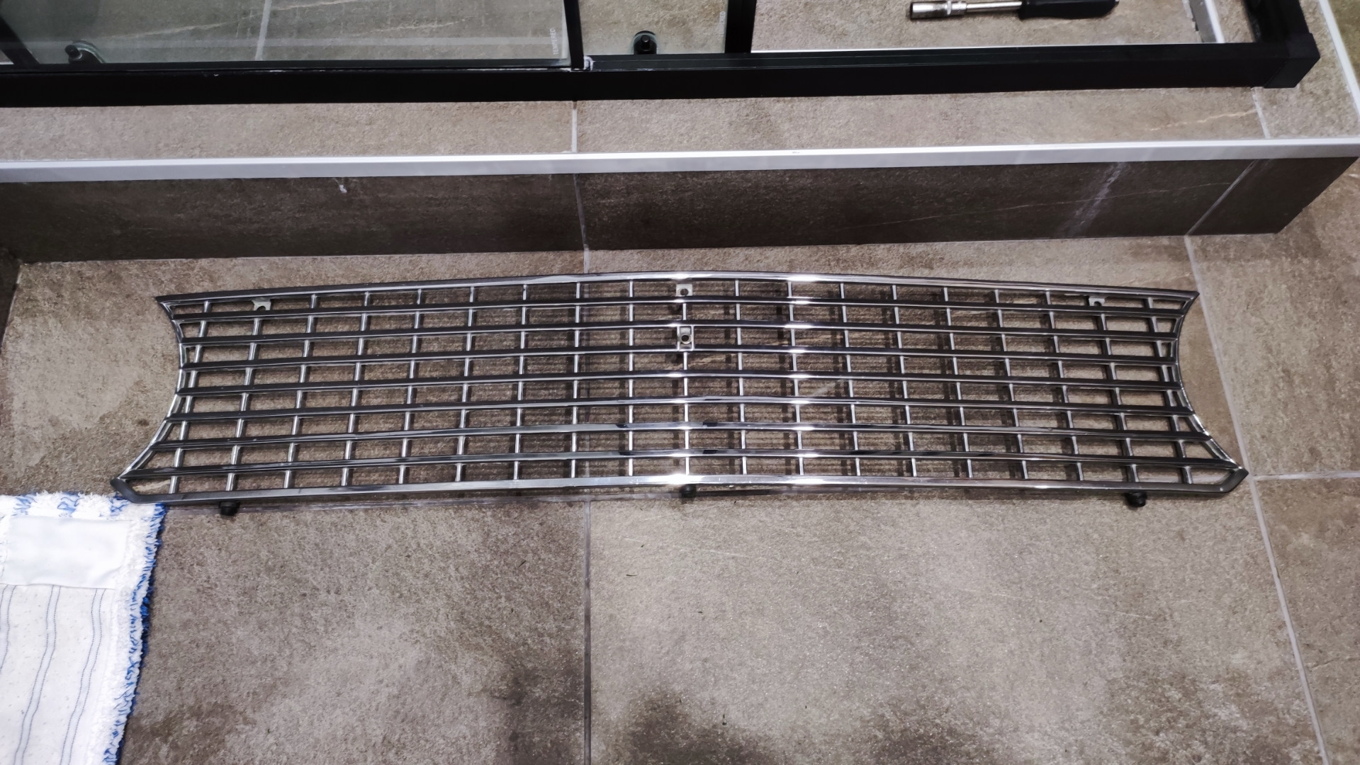 Восстановление хрома решётки радиатора. — Lada 21013, 1,2 л, 1985 года ...