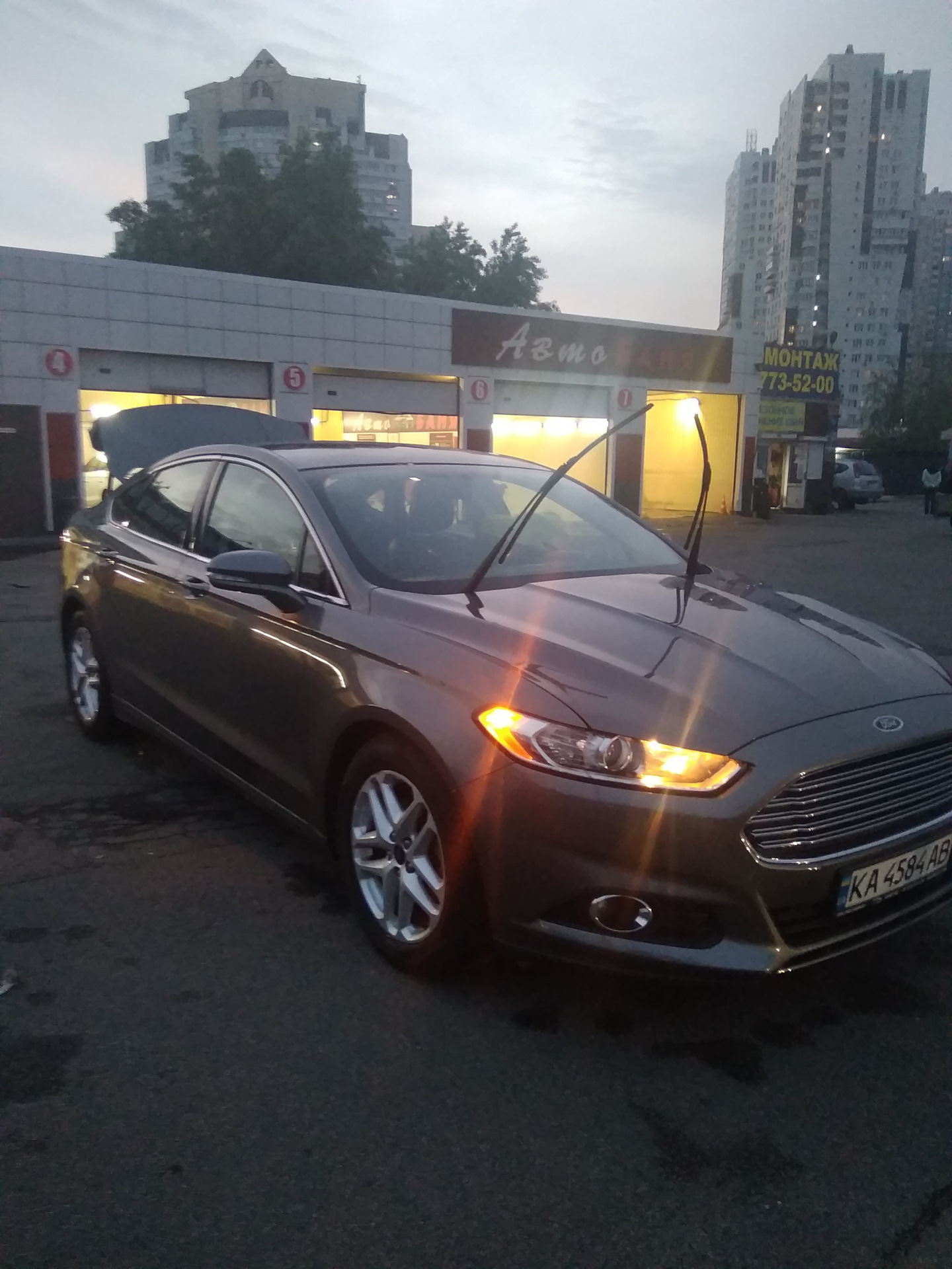 Полироль LAVR с карнаубским воском в паре с битумным очистителем — Ford  Fusion (2G), 1,5 л, 2014 года | стайлинг | DRIVE2