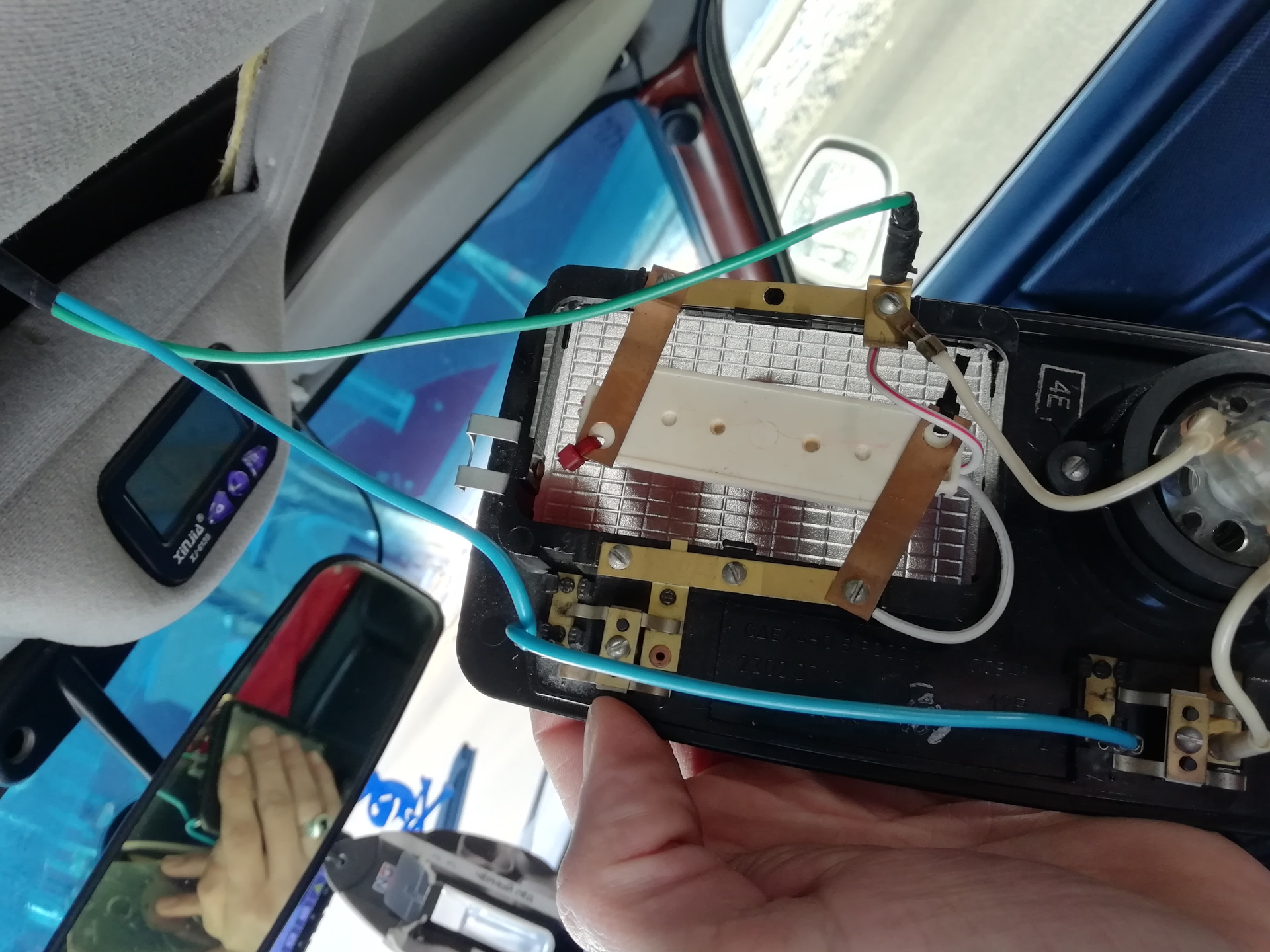 Салонный свет. — ГАЗ 3102, 2,5 л, 2004 года | своими руками | DRIVE2