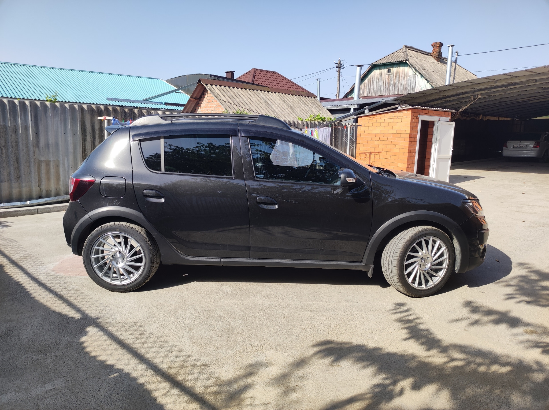 Первый в России Заниженный Степвей. — Renault Sandero Stepway (2G), 1,6 ...
