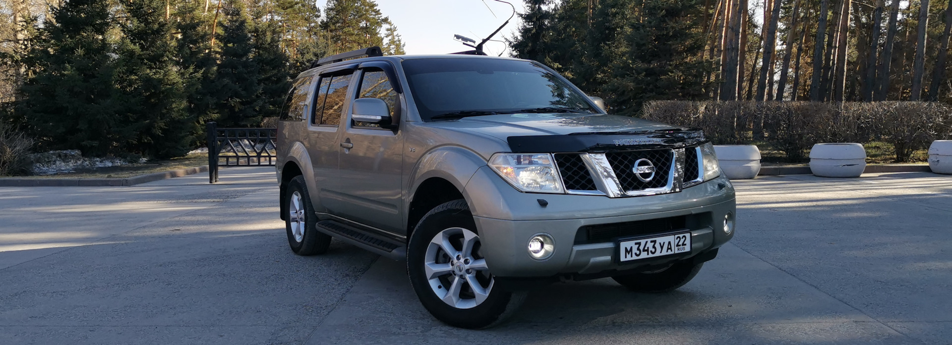 Nissan pathfinder gta 5 фото 116