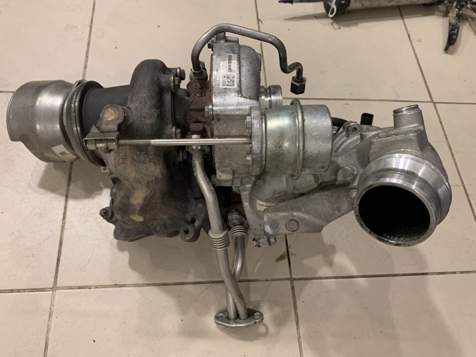 Люфт вала турбины — Mercedes-Benz Vito (3G), 2,1 л, 2015 года | своими ...