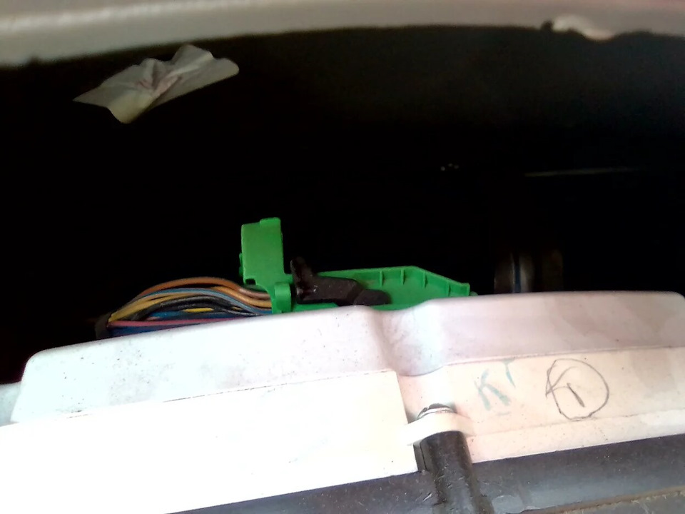 БЖ#41: Замена лампы подсветки в приборке — Lada Калина универсал, 1,6 л ...