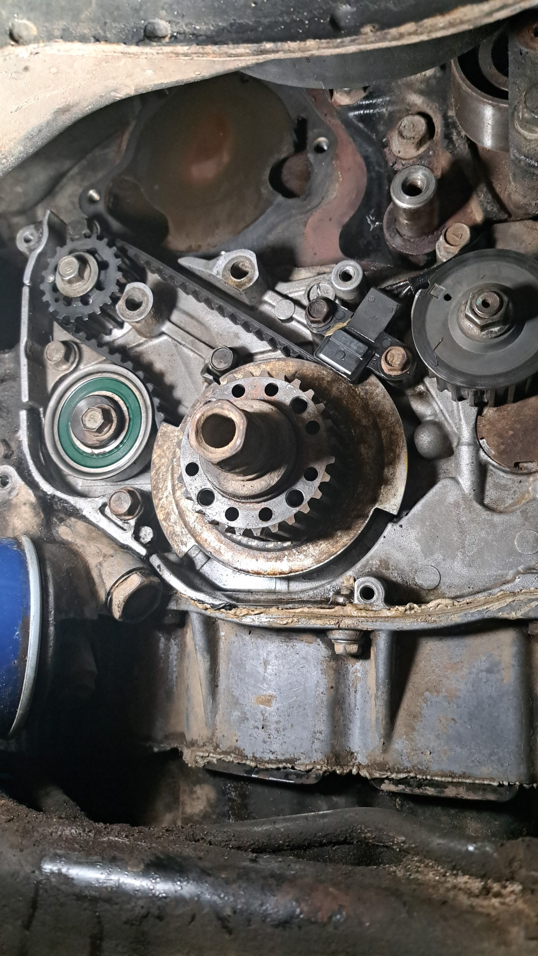 Помпа — Hyundai Santa Fe (1G), 2,4 л, 2004 года | своими руками | DRIVE2