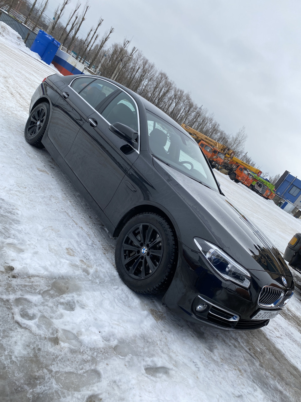 Снятие хрома и покраска в черный накладок — BMW 5 series (F10), 3 л, 2016  года | своими руками | DRIVE2