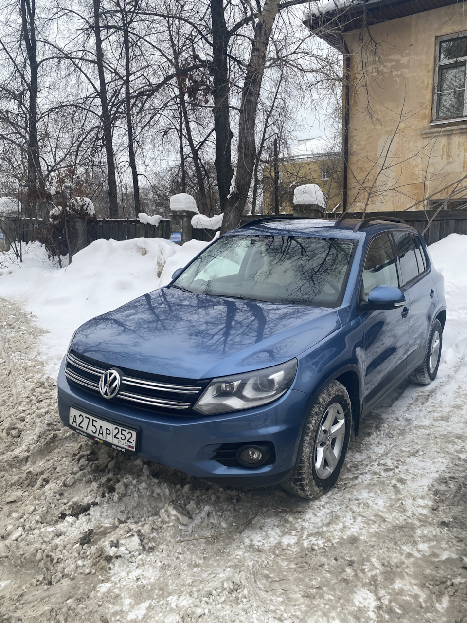 Фото в бортжурнале Volkswagen Tiguan (1G). Запчасти на фото: AP252