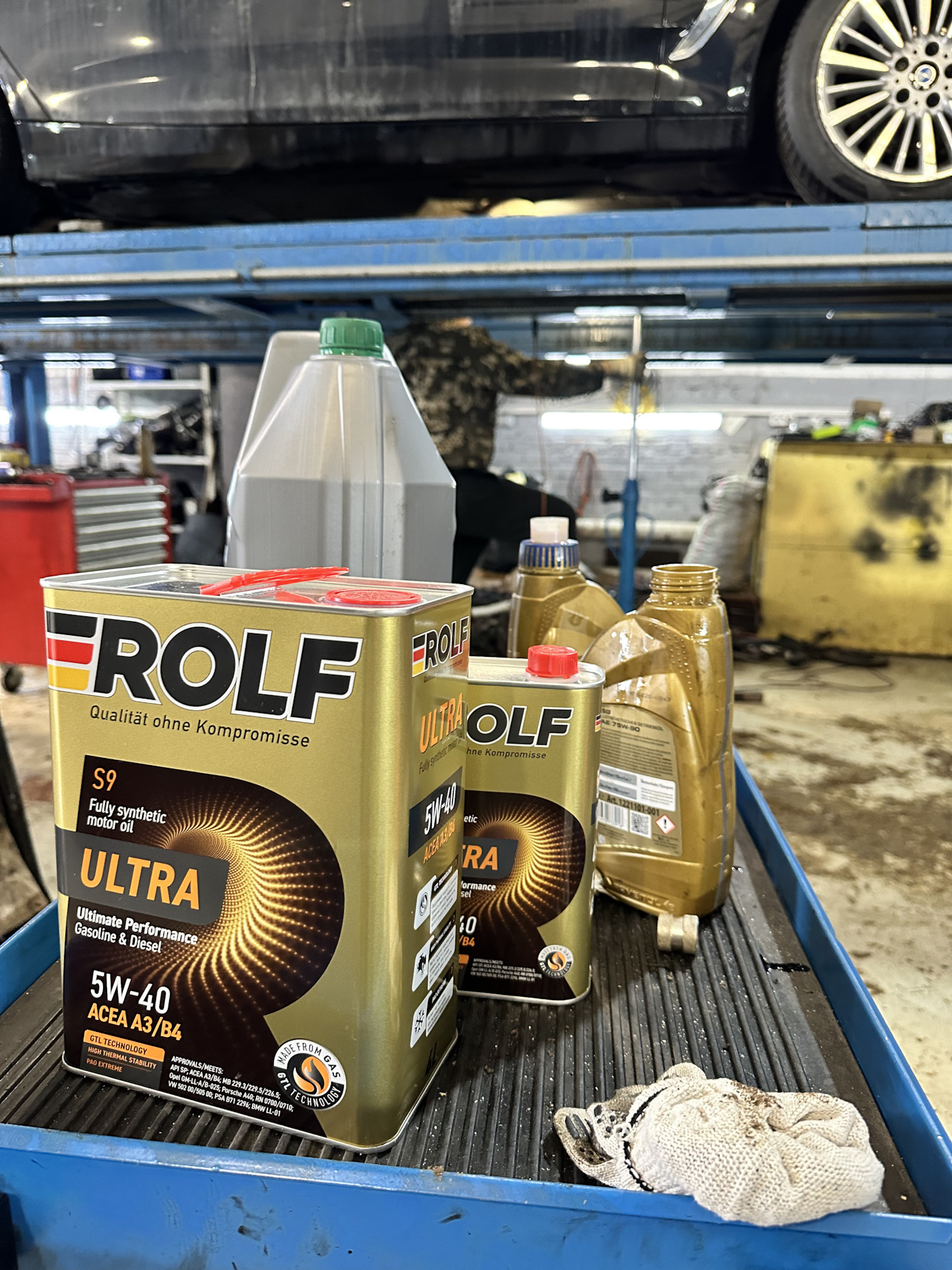 Масло тахо 900 5w40. Моторное масло киа спортейдж 2. 6. Масло в редуктор инфинити лукойл. Заправочные емкости mitsubishi pajero 2011-.