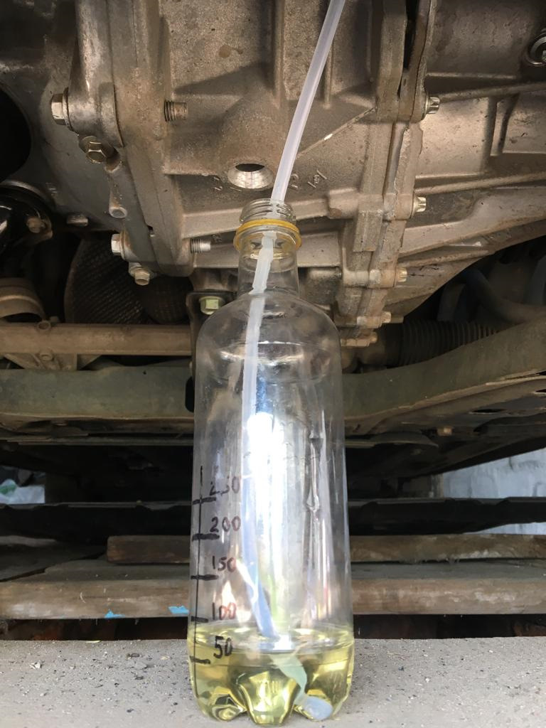 Частичная замена тормозной жидкости. — Nissan Qashqai (2G), 1,2 л, 2018 ...