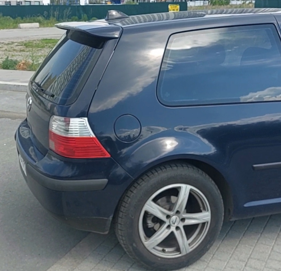 Спойлер GOLF IV! — DRIVE2