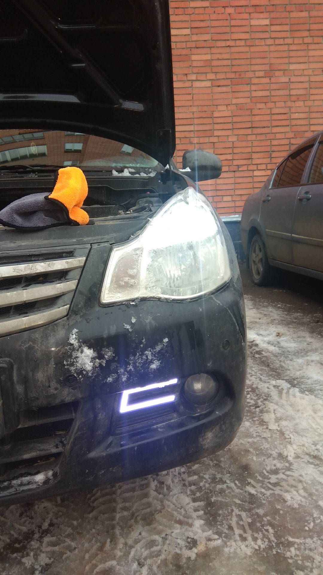 Диодные лампочки в габариты — Nissan Almera V (G11/15), 1,6 л., 2015 ...