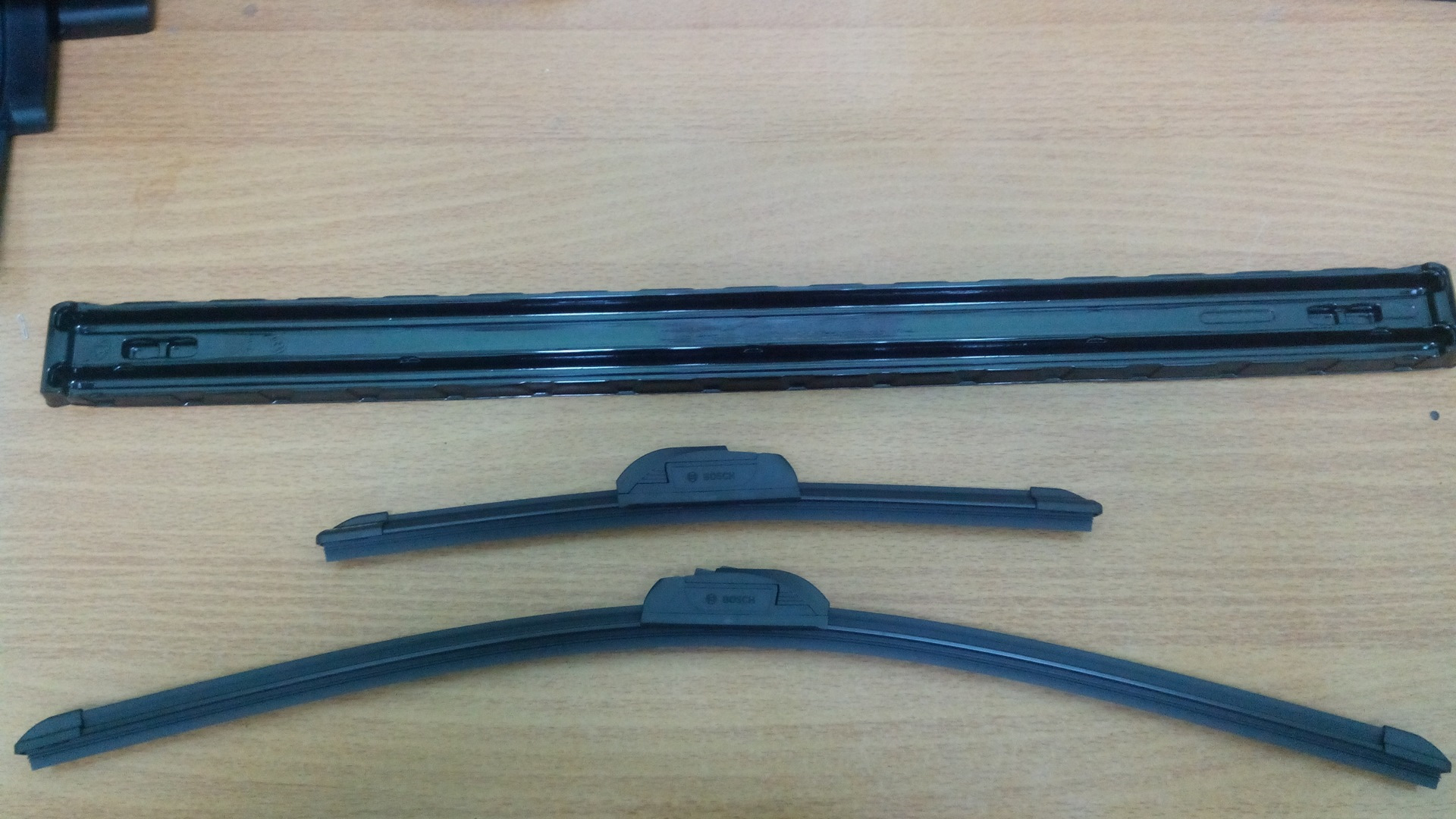 Оригинальные дворники Nissan. — Nissan Tiida (1G), 1,6 л, 2013 года ...