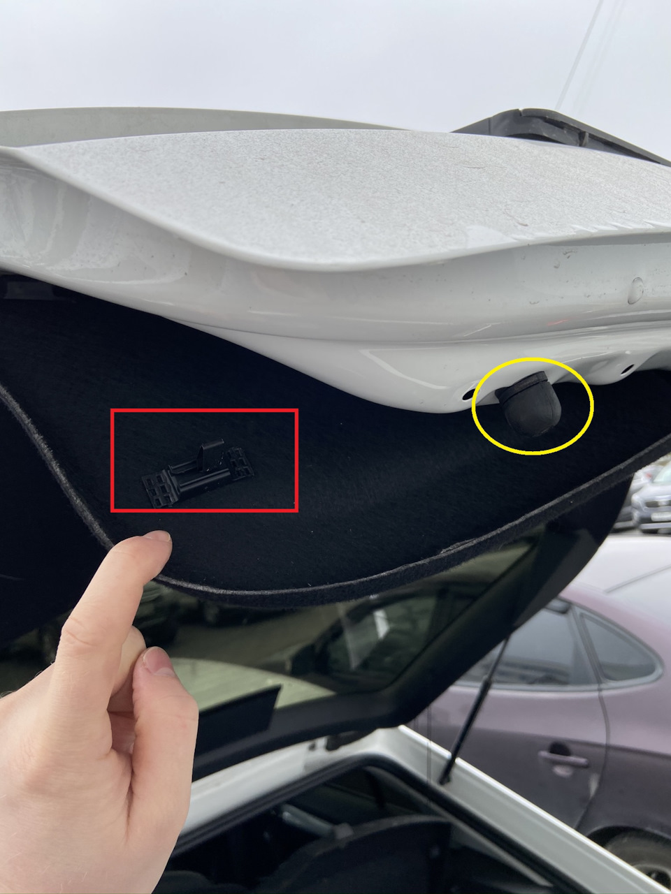 Ремонт замка багажника Шкода Октавия А7, микрик, концевик. — Skoda Octavia  A7 Mk3, 1,4 л, 2013 года, своими руками